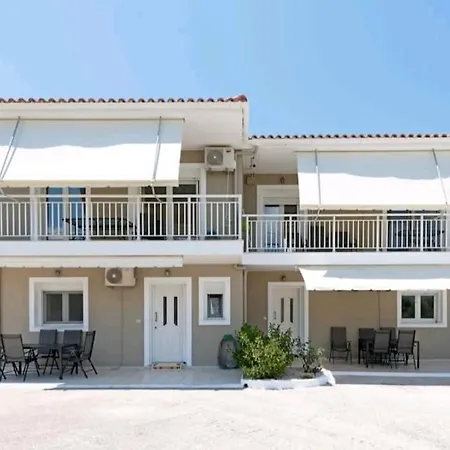 Apartment Lagadi 5 *
